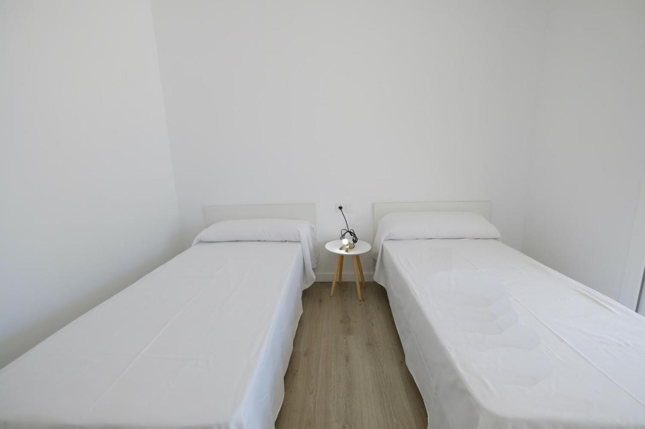 Apartaments Alex 캠브릴스 외부 사진