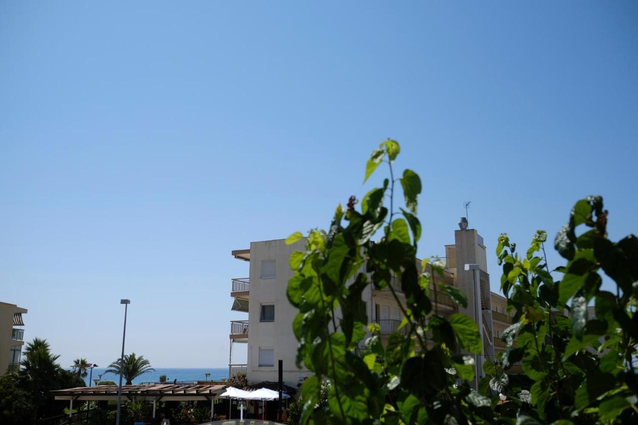 Apartaments Alex 캠브릴스 외부 사진
